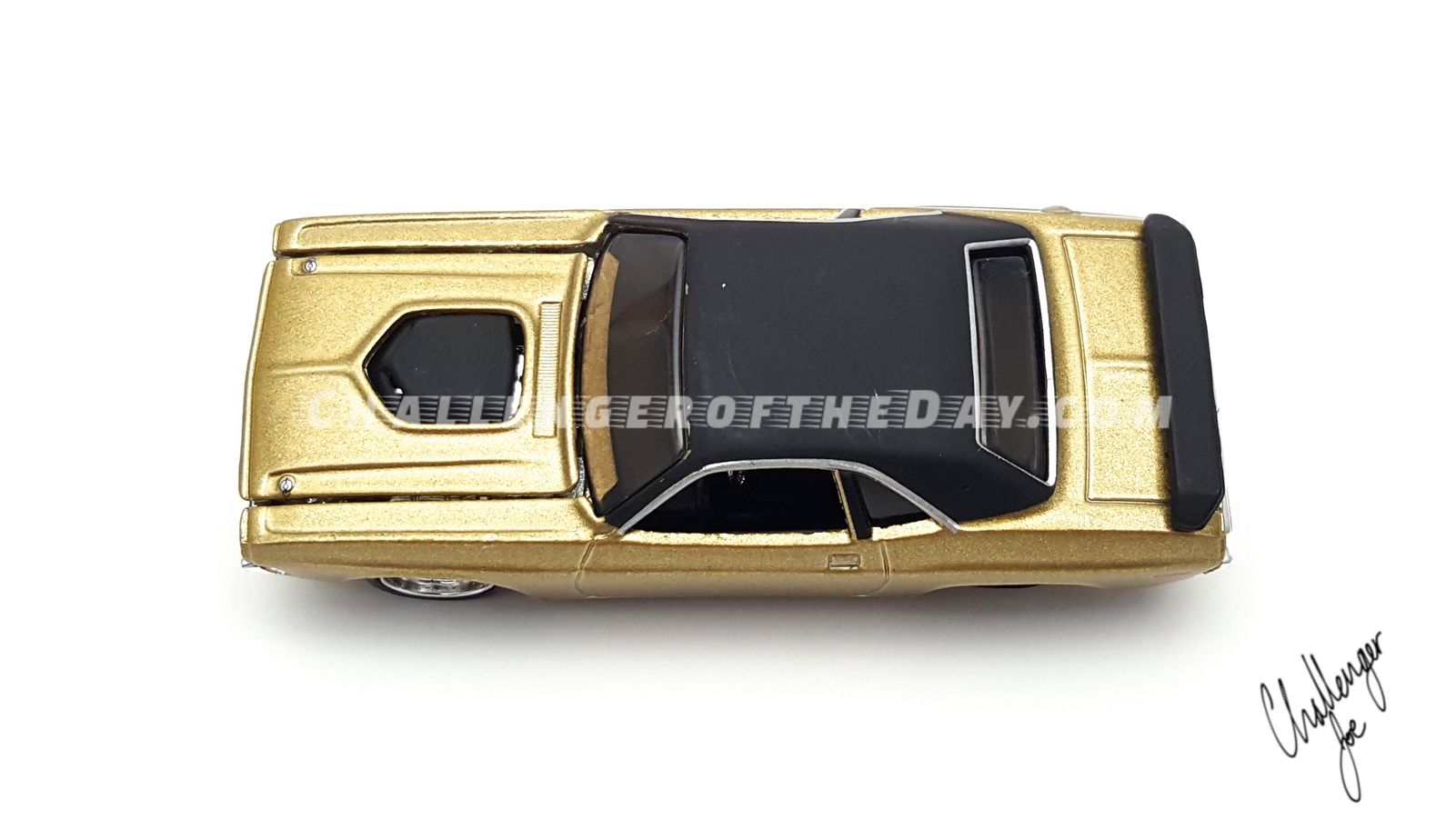 Maisto 1970 Challenger RT DSTA.jpg