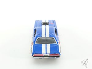 Hot Wheels '71 Dodge Challenger 440 Six-Pack With Shaker in Blue (6).JPG