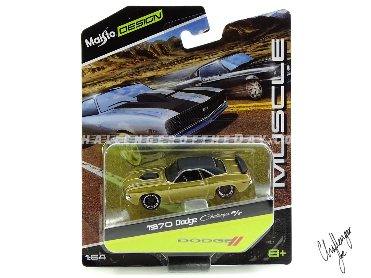 Maisto Design 1970 Dodge Challenger RT  with Shaker in Gold - Package Front View Maisto 1970 Challenger RT PkgFt.jpg