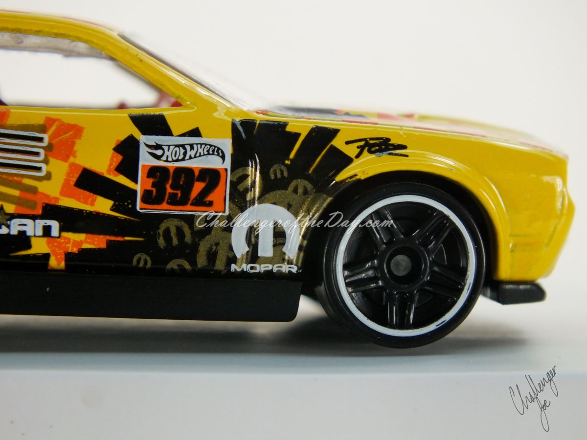 Hot Wheels Dodge Challenger Drift Car Yellow (12).JPG
