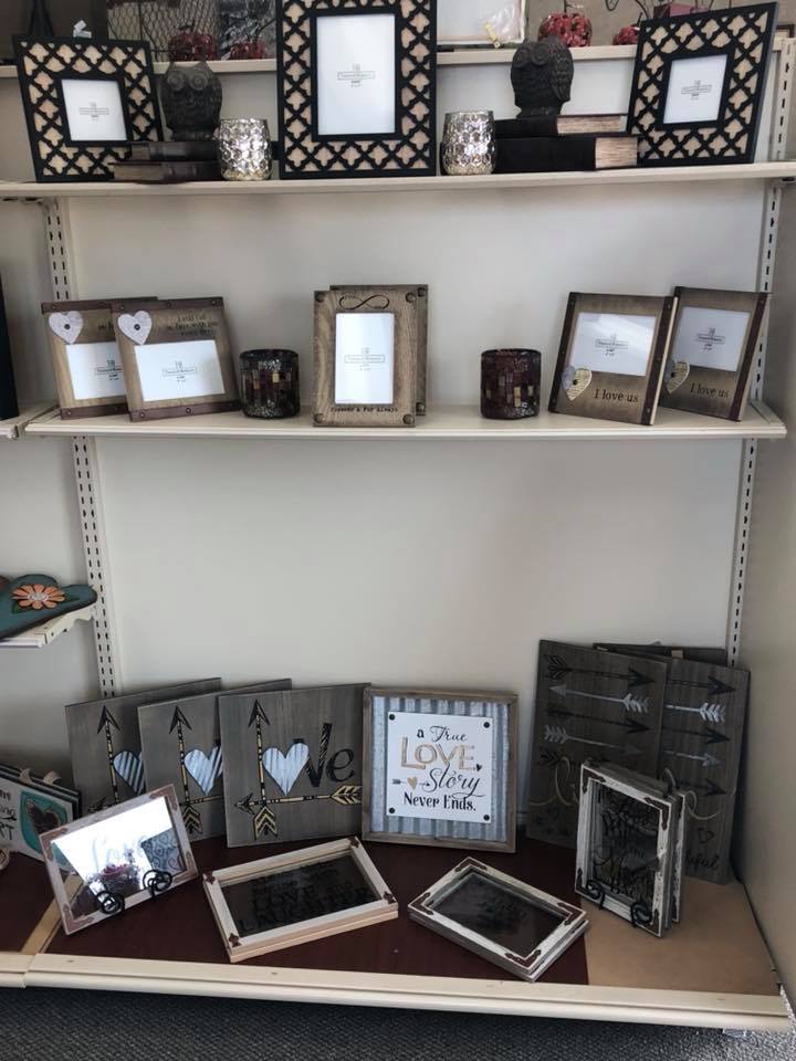 GiftShop7.jpg