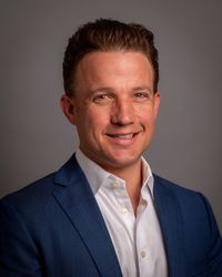 2026 Headshot 2.jpg