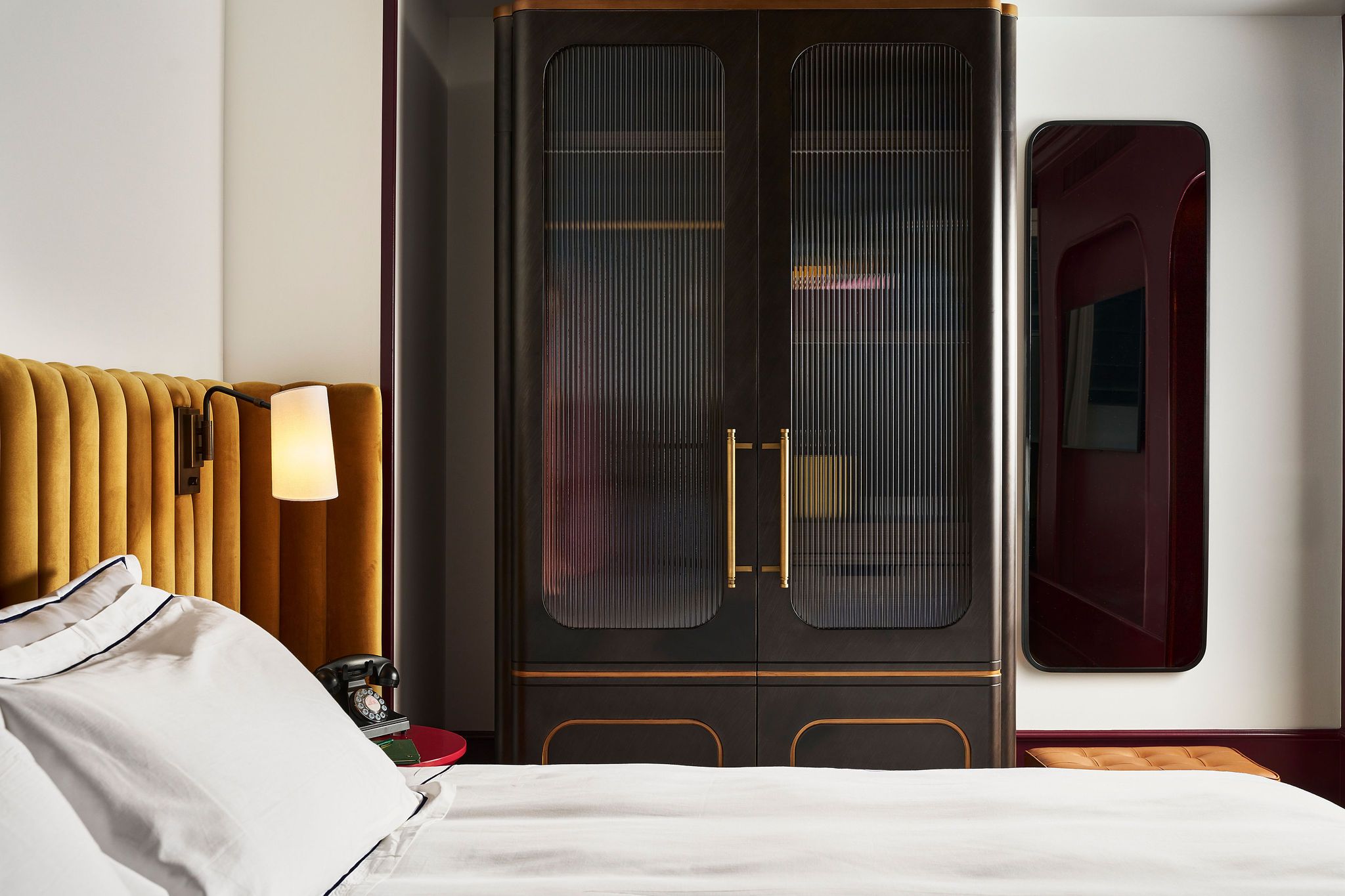 Superior King Armoire Closed .jpg