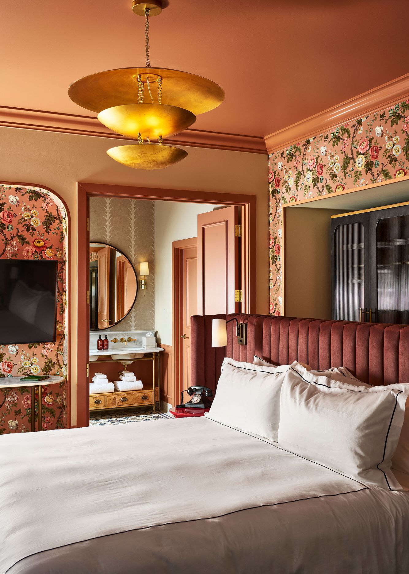 Fidelity Hotel's Fidelity Suite Bedroom Area Fidelity Suite Bedroom Area