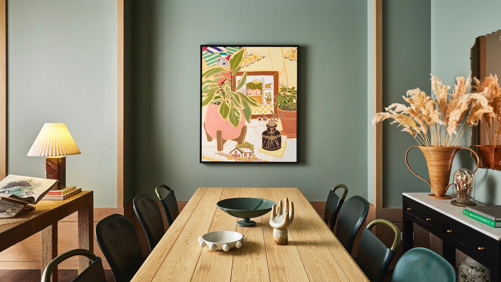 Fidelity Hotel Community Table