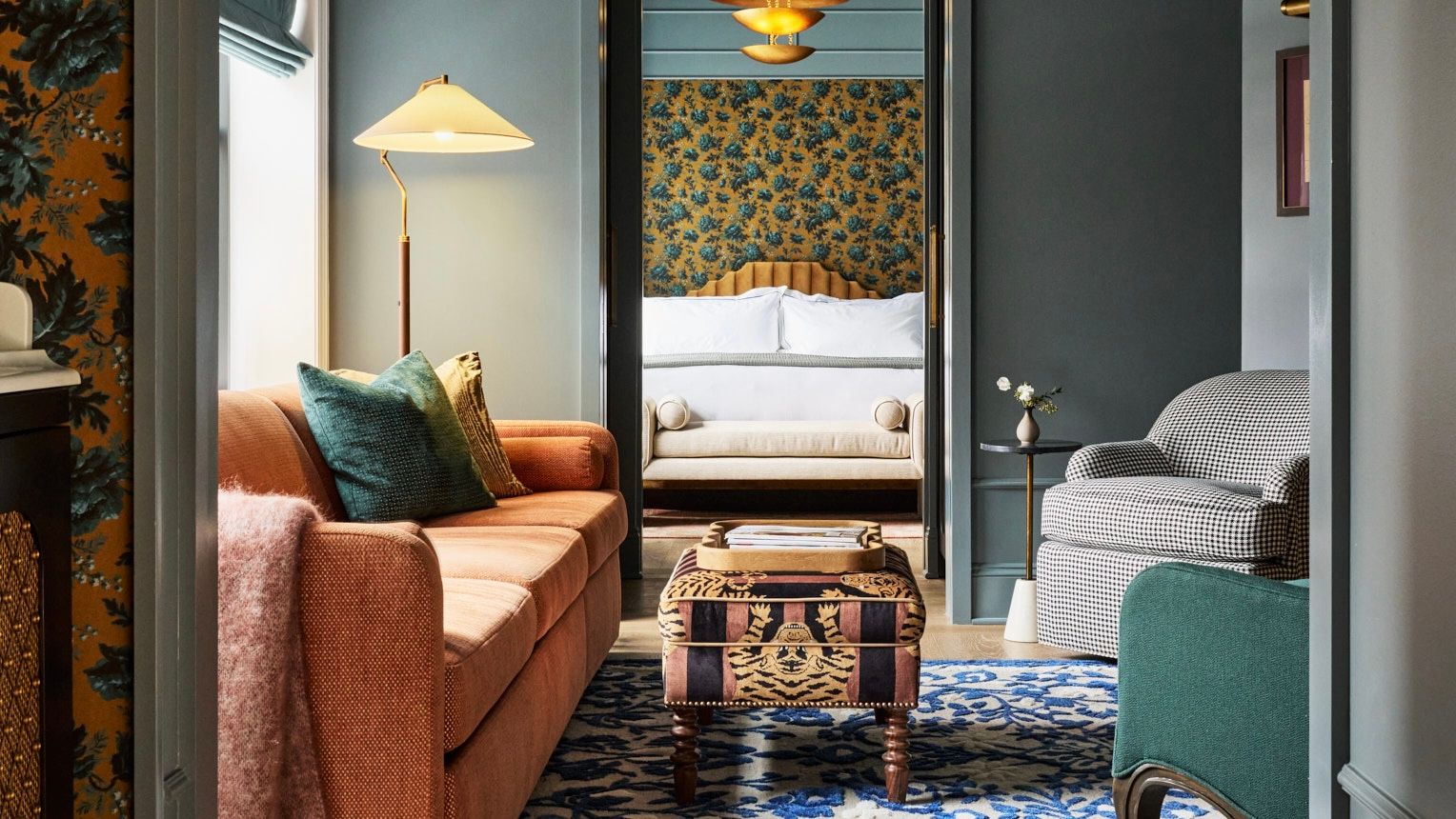 Vincent Suite Bed (1) 2.jpg