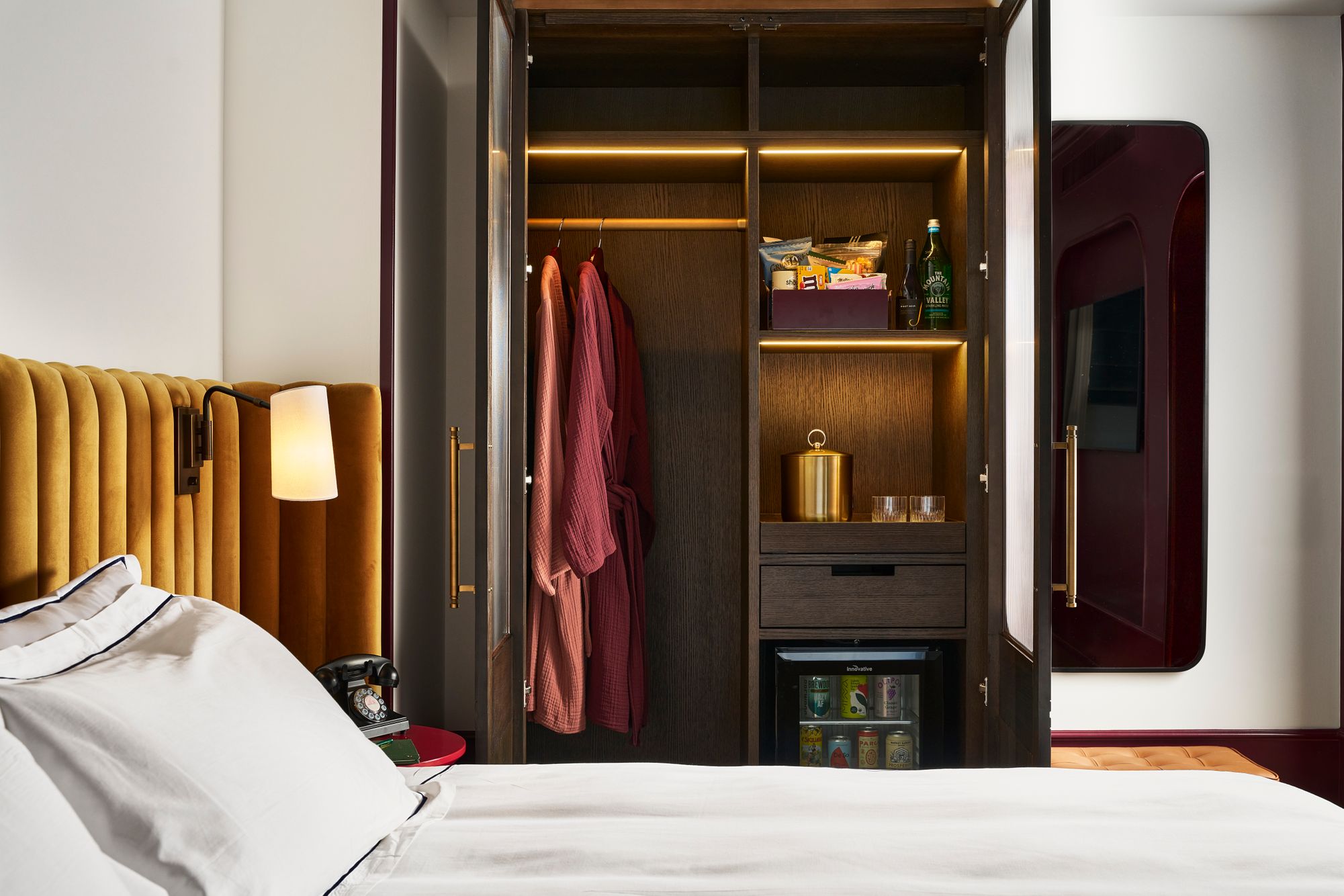 Superior King Room Armoire 