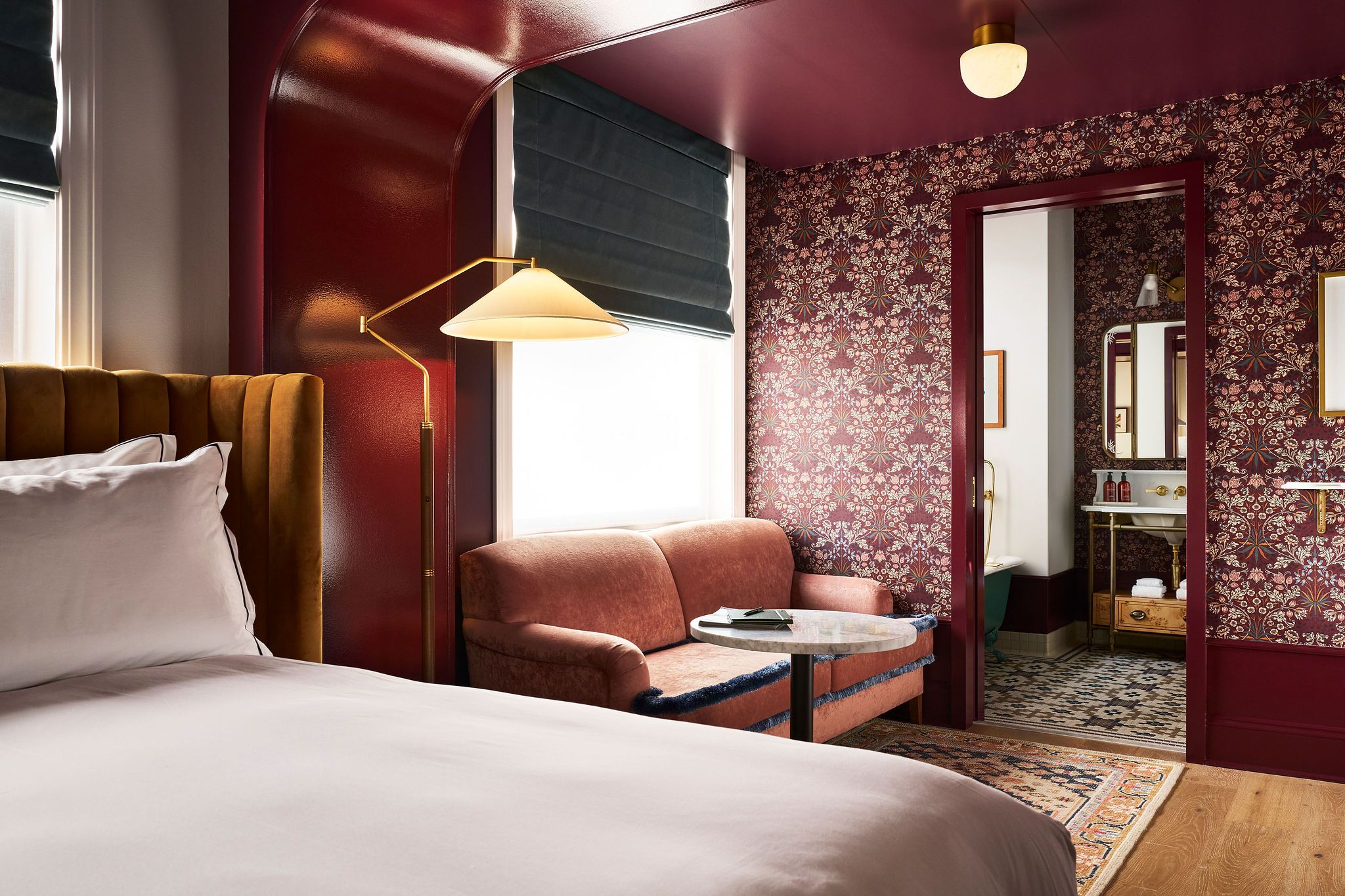 Queen Queen sofa table .jpg