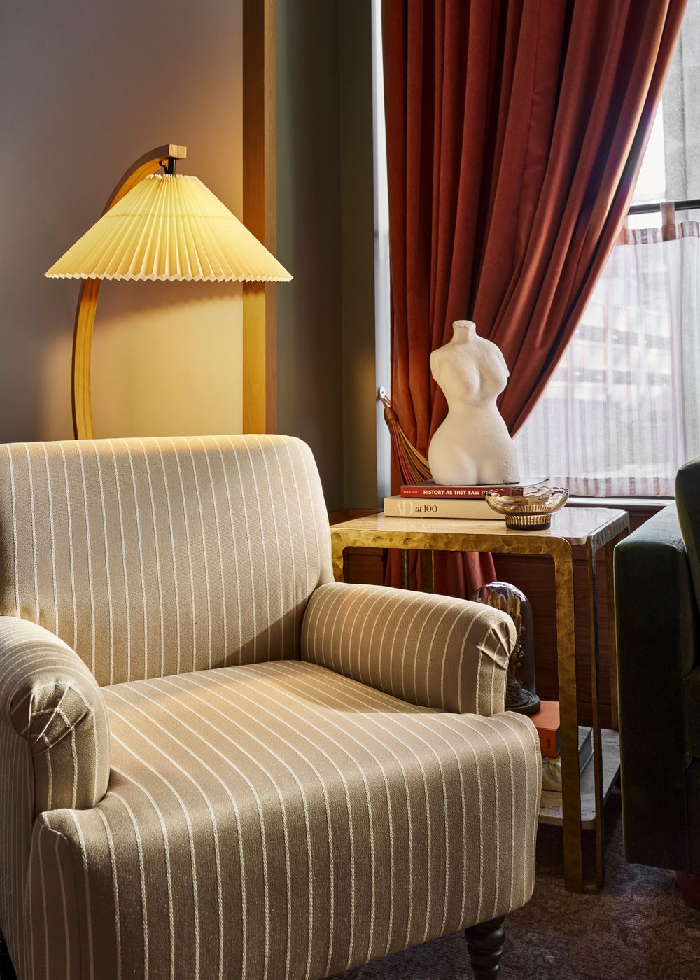 Fidelity Hotel Lobby Seating Area