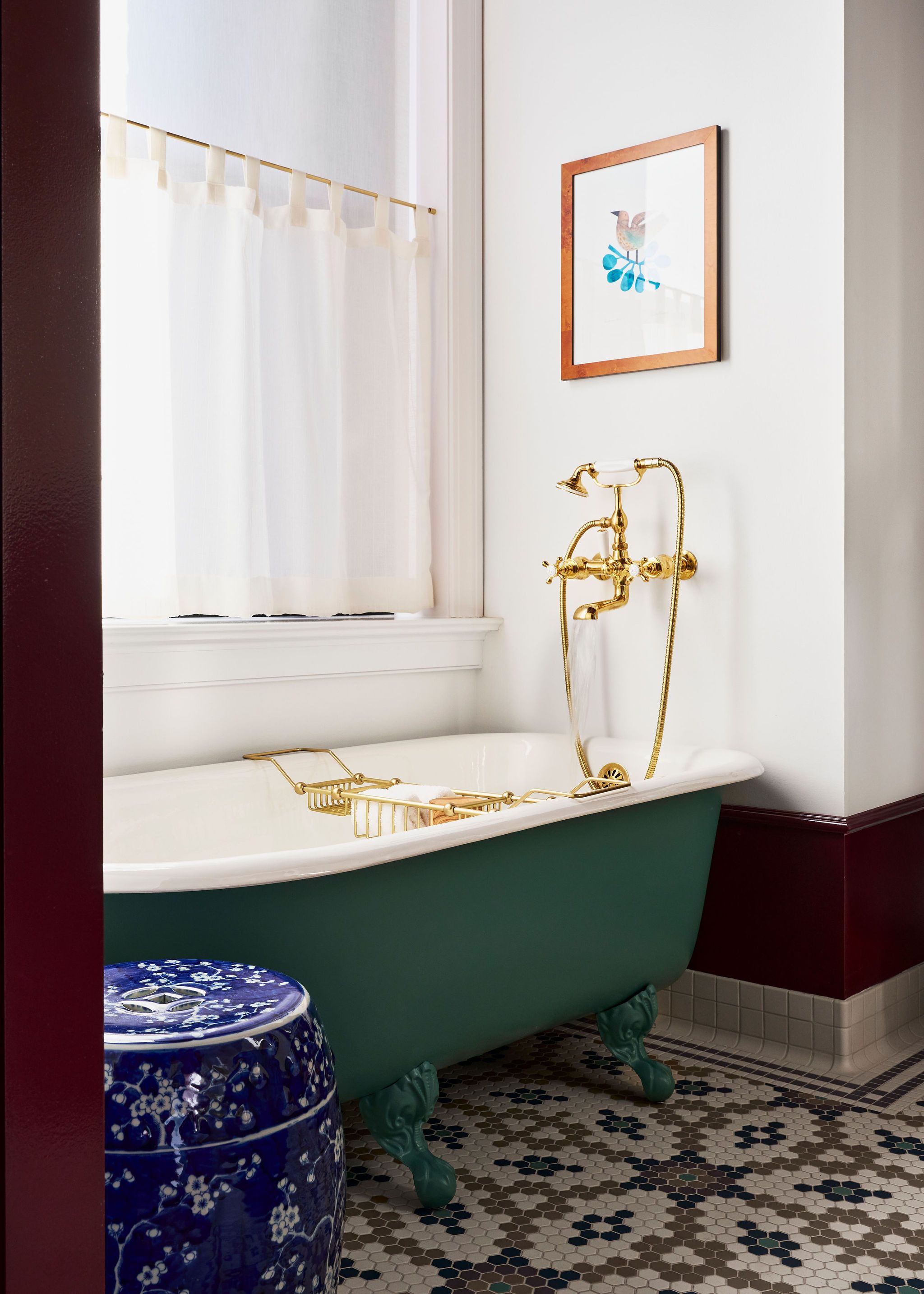 Queen Queen Claw Foot Tub.jpg