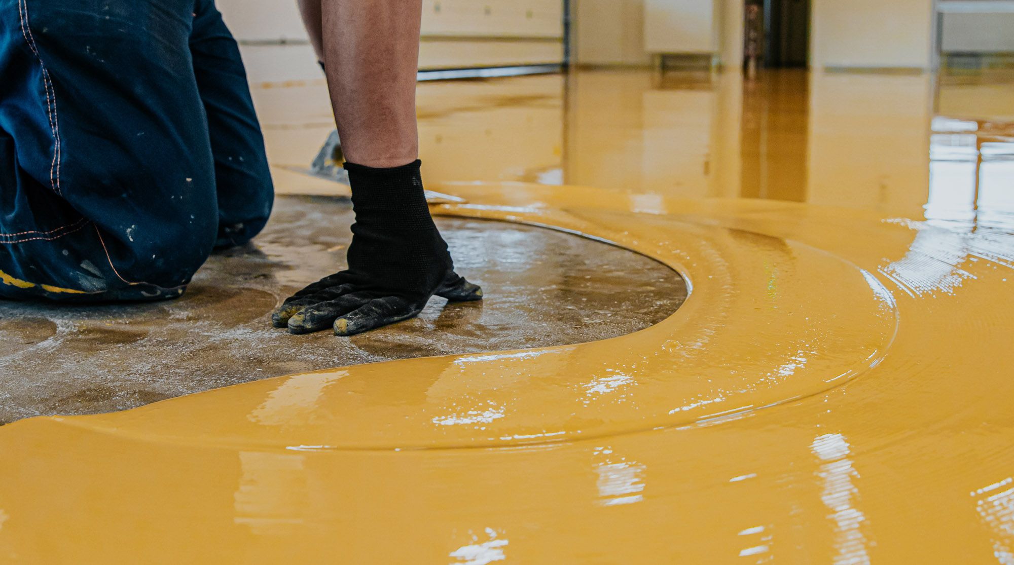 Epoxy, Urethane & Polyaspartic Coating for Your Industrial Floors