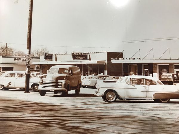 Langley Drug Mid 1950 - early 1960.jpg