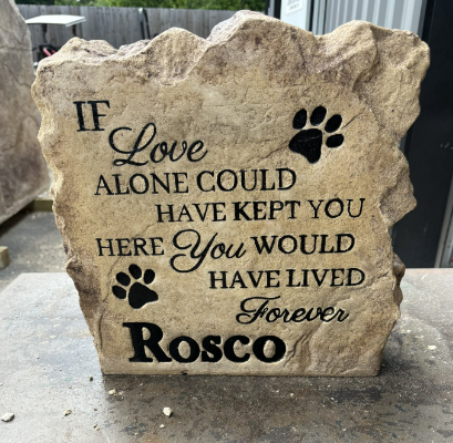 Pet memorial 