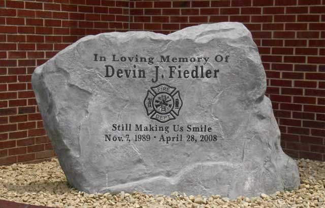 Headstones, Memorials and Memorial Benches