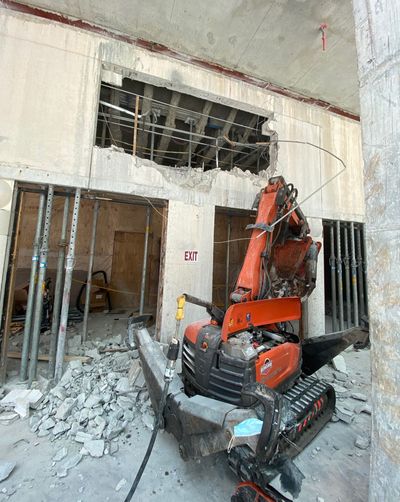 Ohio Concrete - Demolition Robot