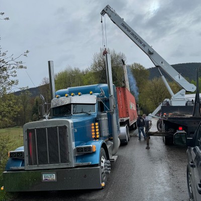 CM Crane with Blue Rig.jpg