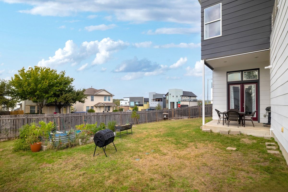 7301 Cordoba Dr 0029.jpg-SMALL.JPG