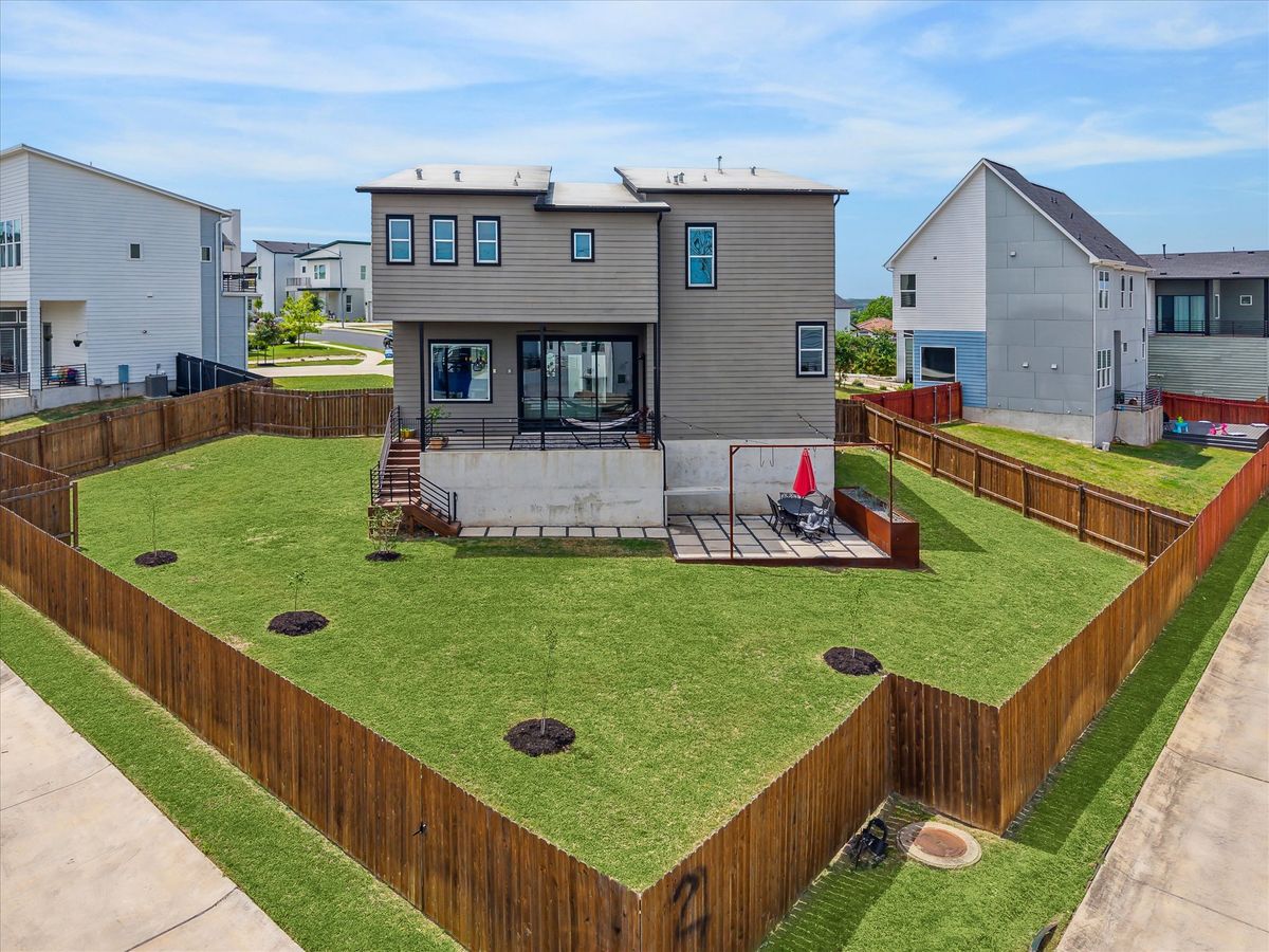 05-Florencia Ln 6229 Aerial 03.jpg