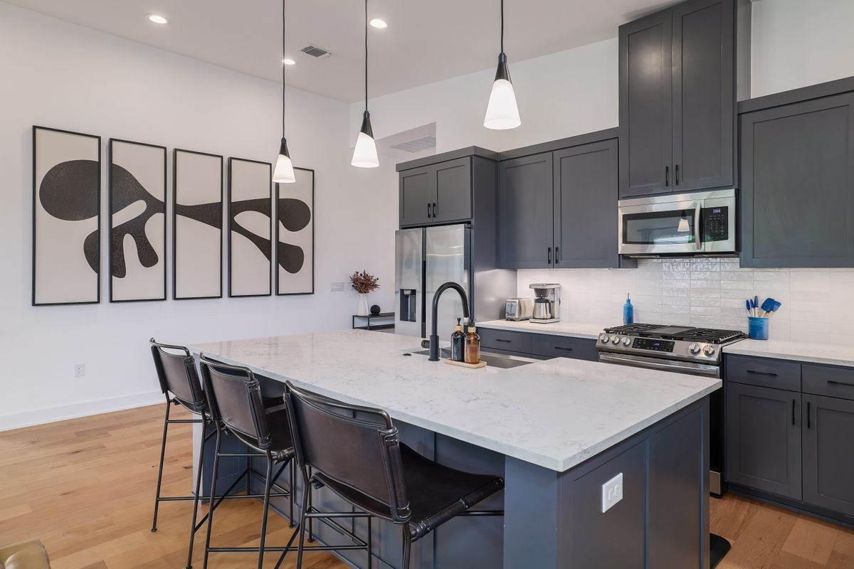 6312 Keegans Dr 0014.jpg-FULL.JPG