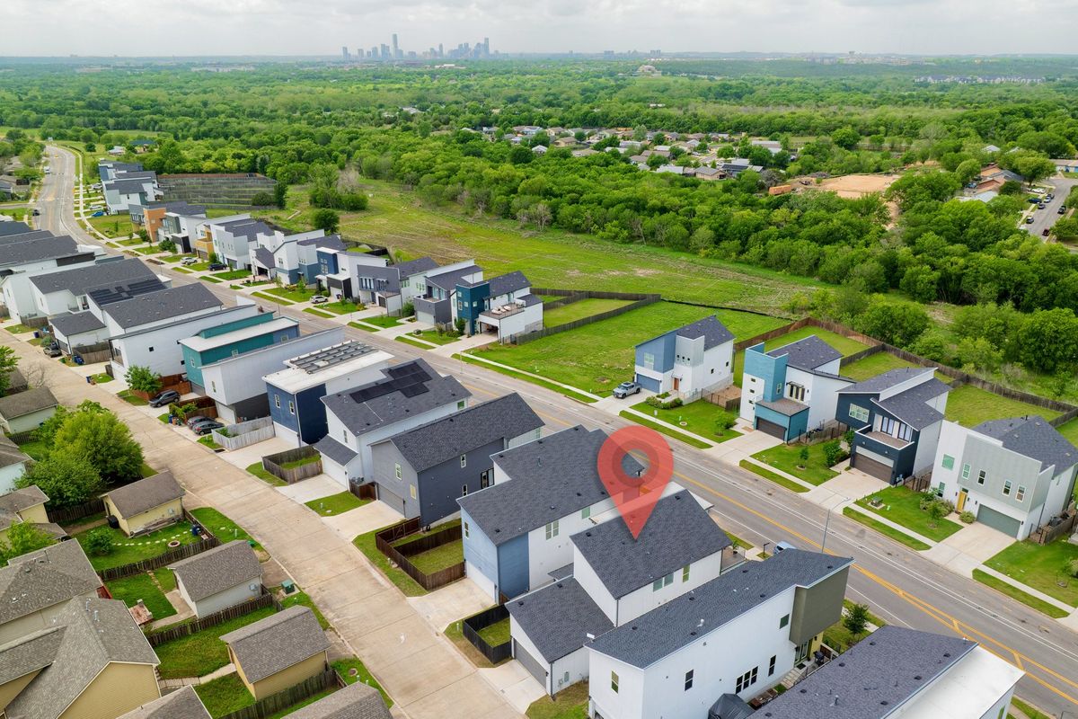 6313 Sendero Hills 1003.jpg-SMALL.JPG