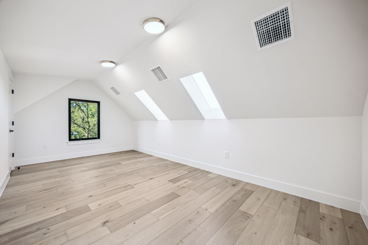 21-Terrace 503 IMG 22.jpg