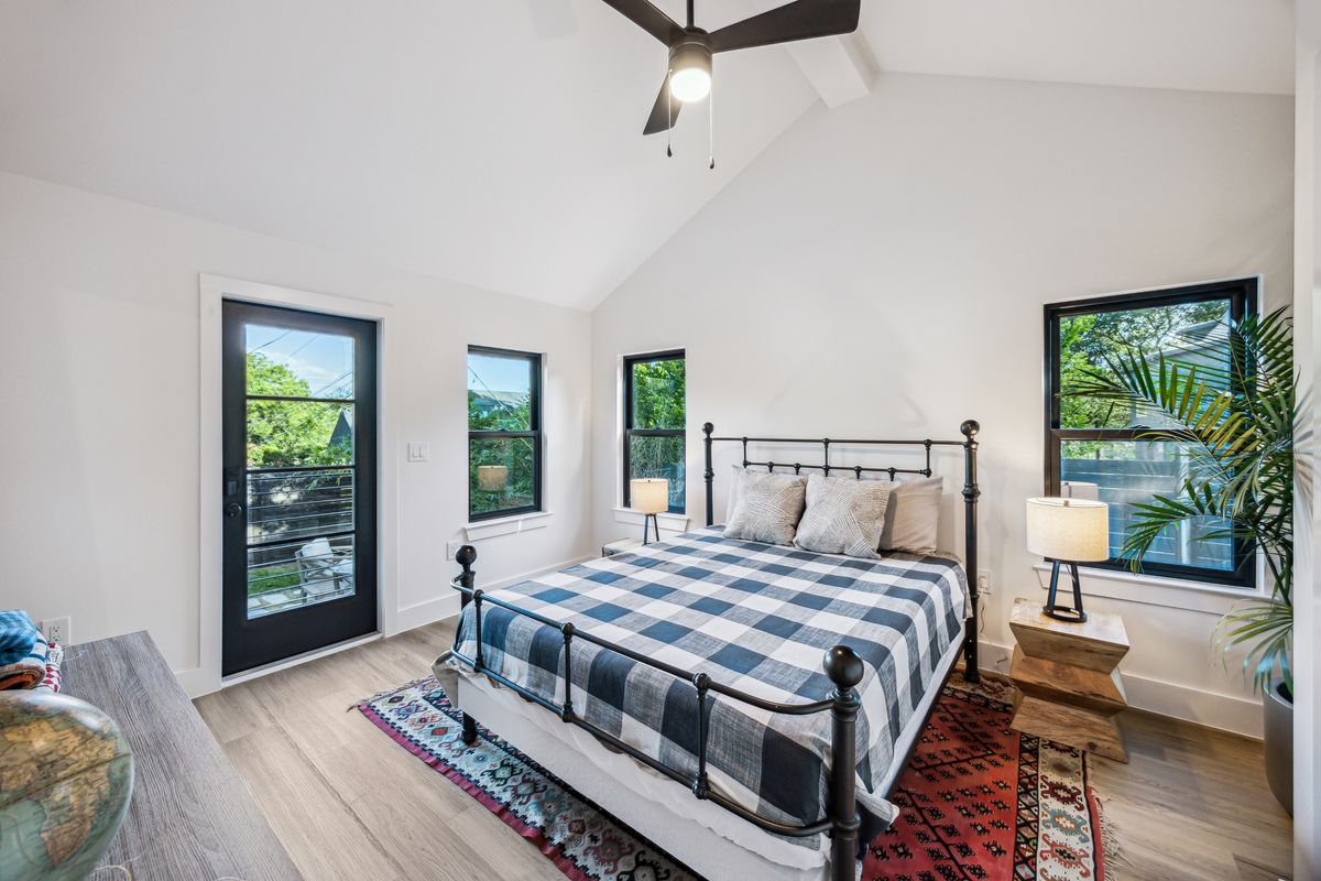 31-Terrace 503 IMG 34.jpg