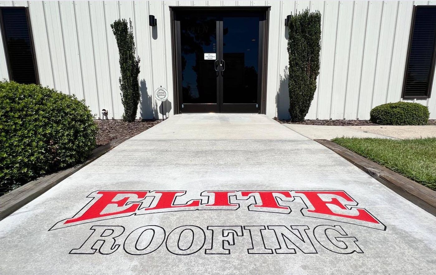 sammy_roofing_logo_rasterlines.jpg