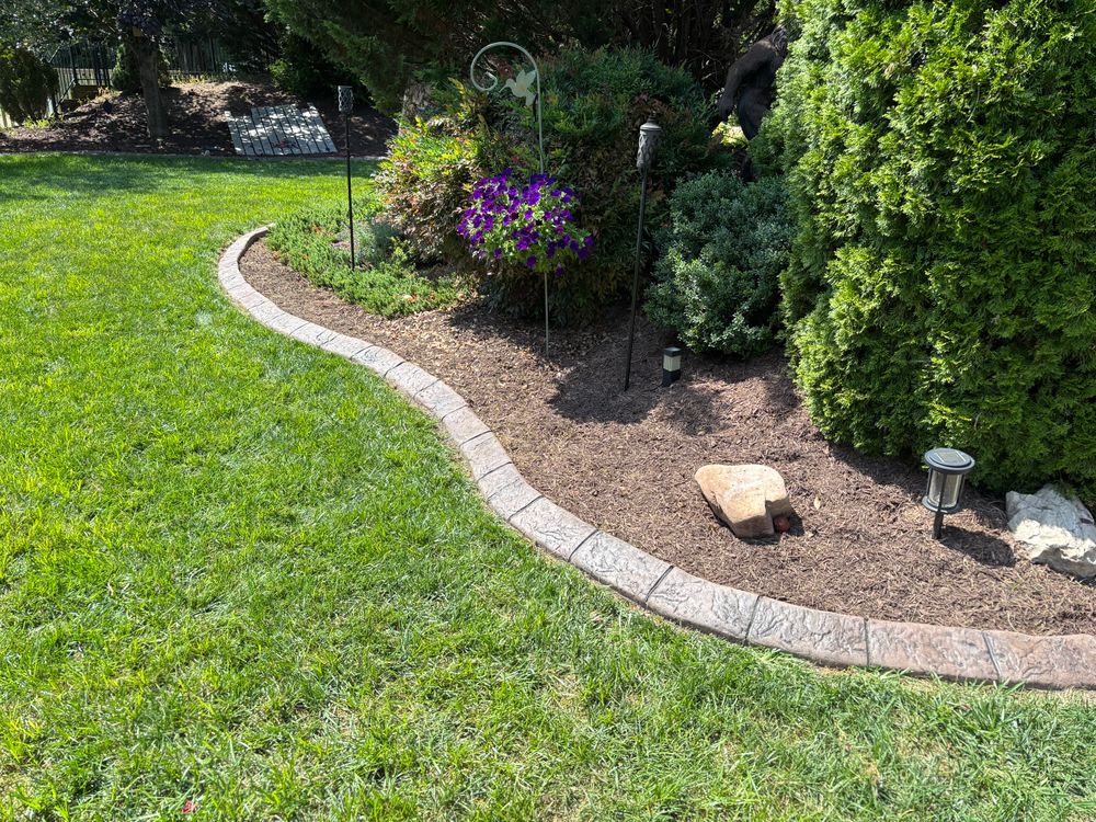 Curved Landscape Garden Border with Mulch Bed in Bridgewater VA