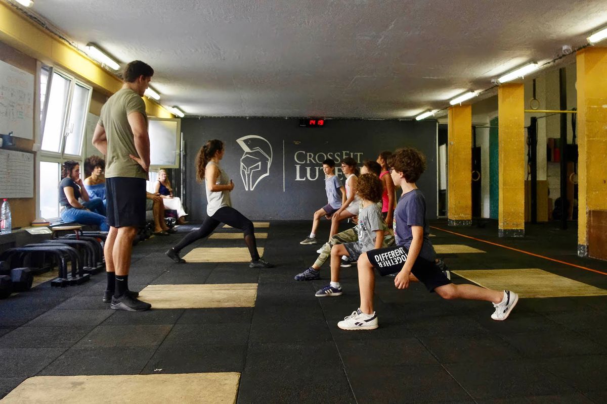 photo image CrossFit kids teens 03 small.jpg