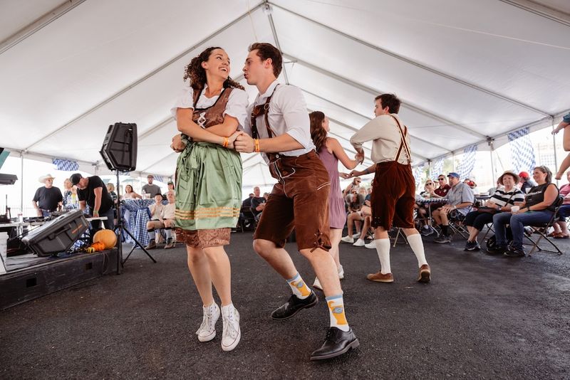 Oktoberfest 2.jpg