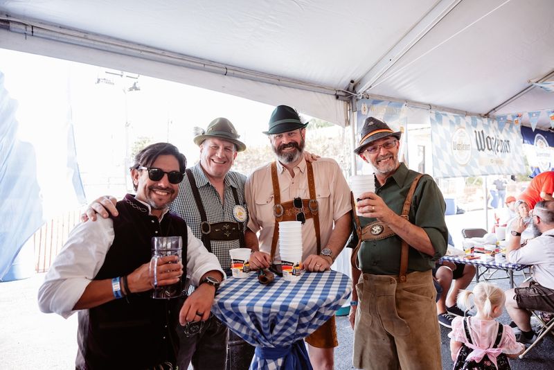 Oktoberfest 3.jpg