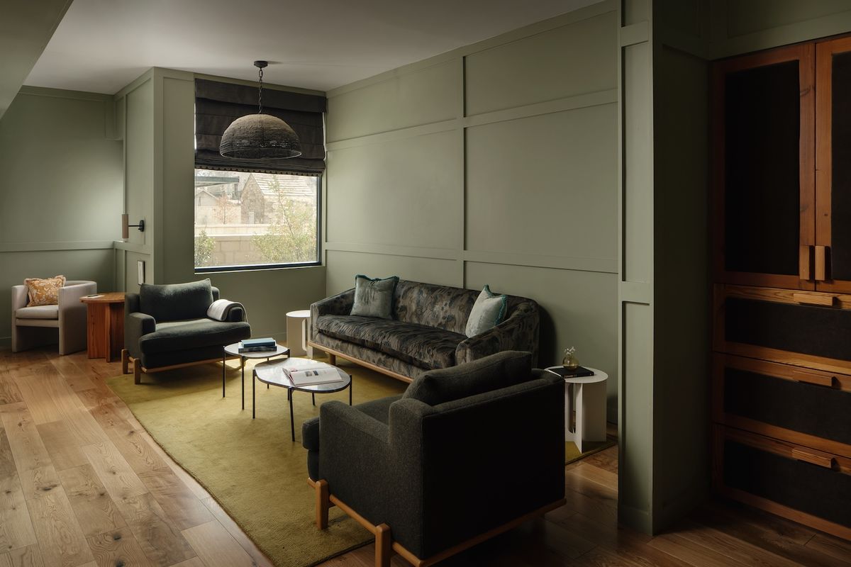 Bunk Room - Chase Daniels .jpg