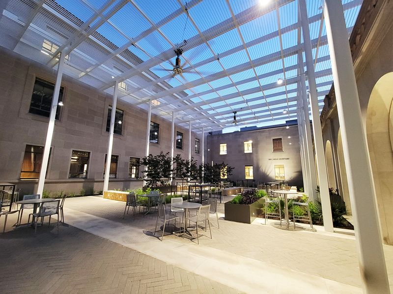 UT Law School 6_205553.jpg