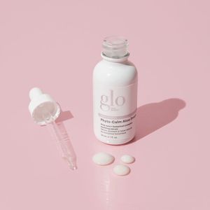 phyto-calm-aloe-drops-stylized_2_.jpg