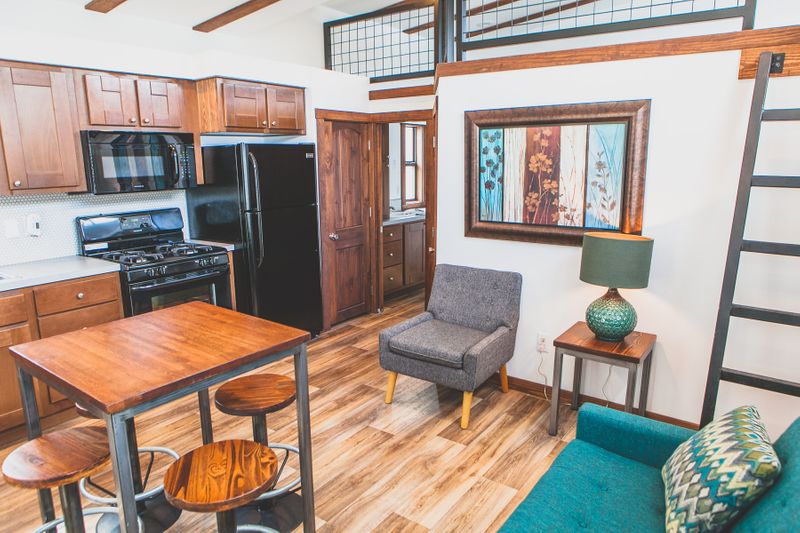 Modern Glamping Campground In Canyon Lake Texas Near New