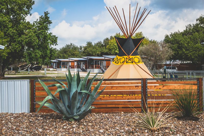 Modern Glamping Campground In Canyon Lake Texas Near New