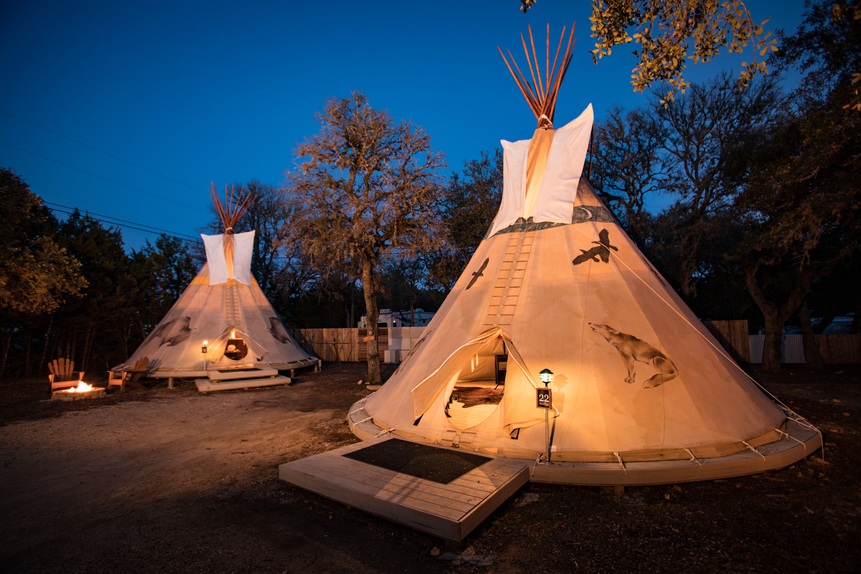 Modern Glamping Campground in Canyon Lake, Texas near New Braunfels Mystic Quarry Resort