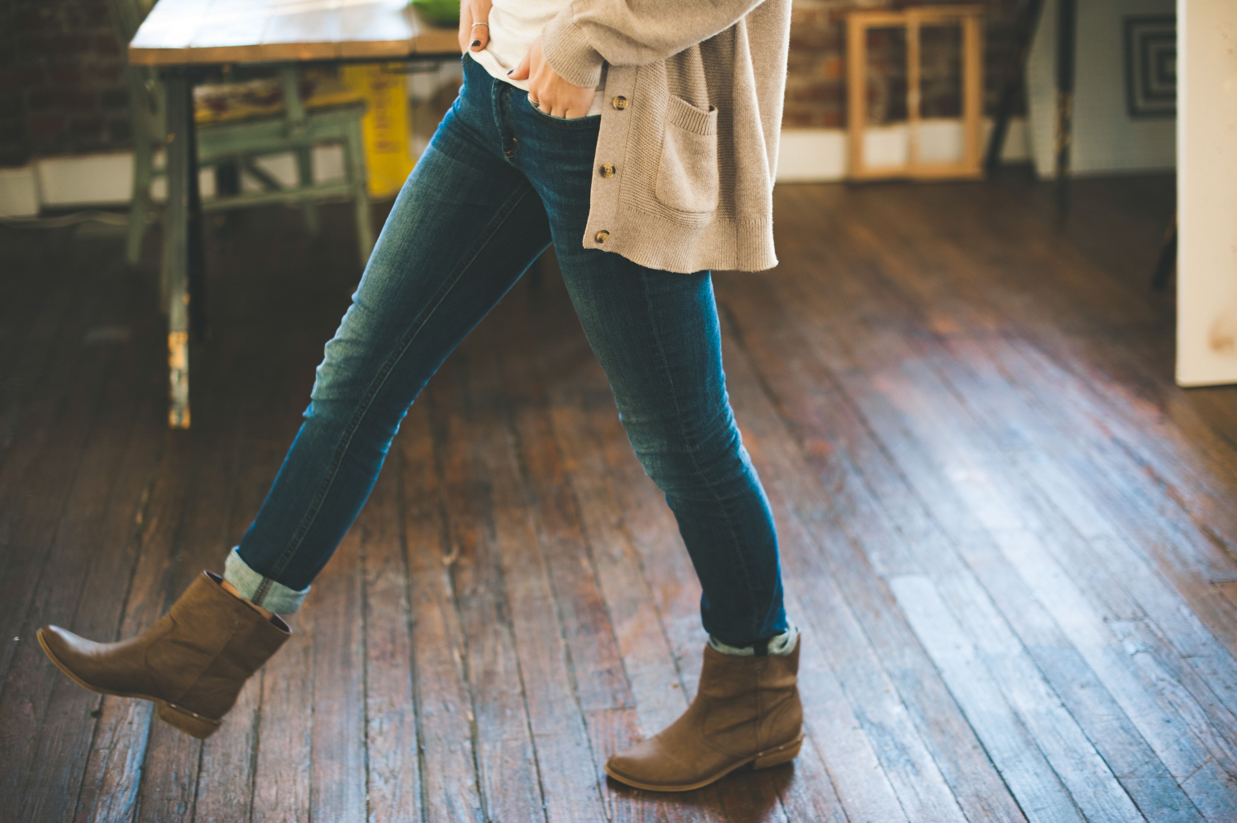 cowboy boots dancing