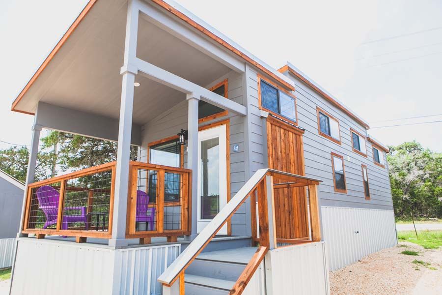 SLEEPS 2-6 TINY HOUSE #14 - LUCKENBACH