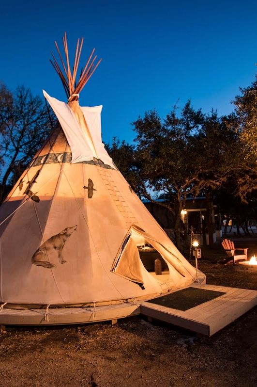 Glamping Tipi - closest to the Tipi bath Blanco Tipi