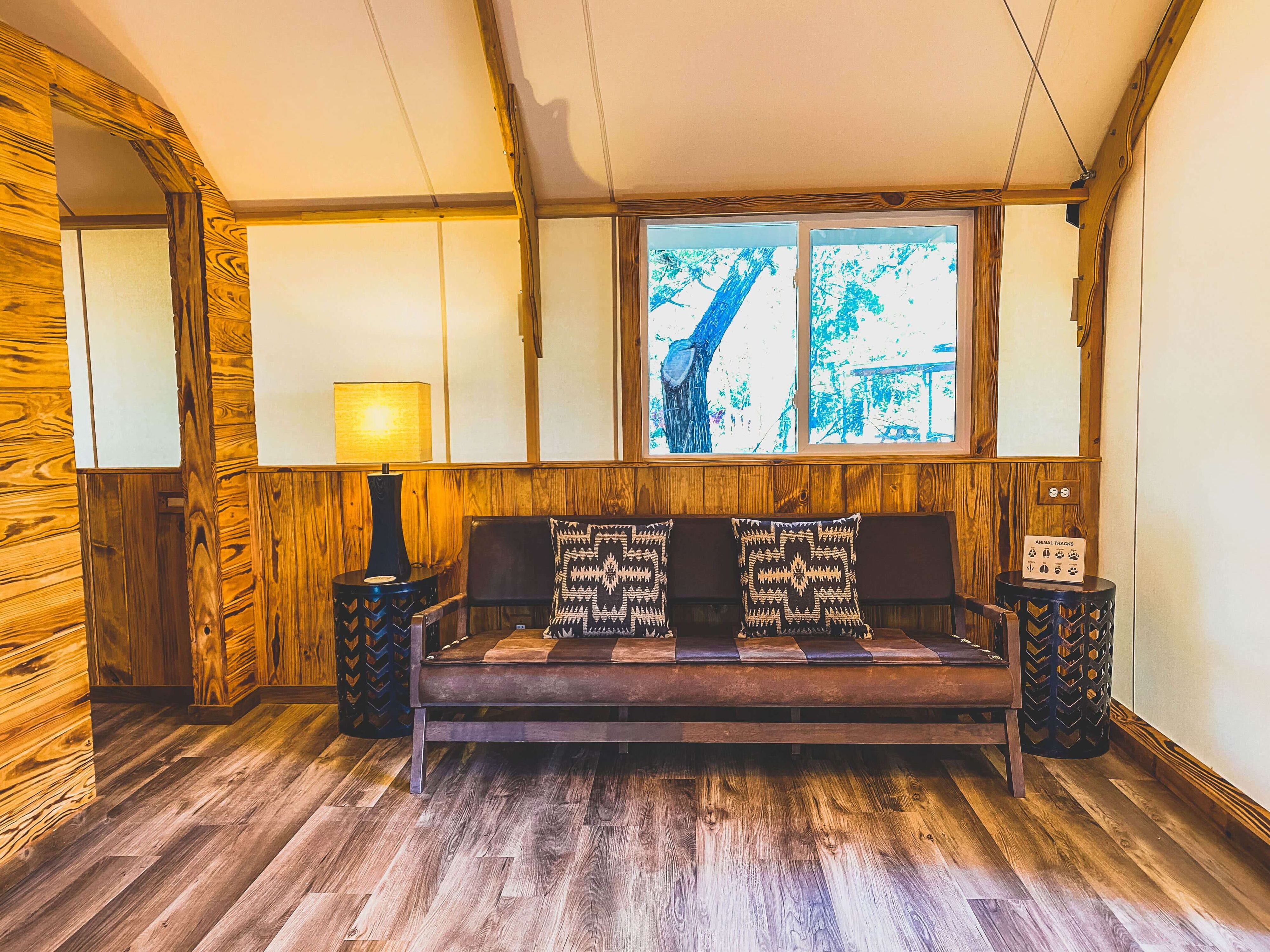 G8Glamping_04.jpg