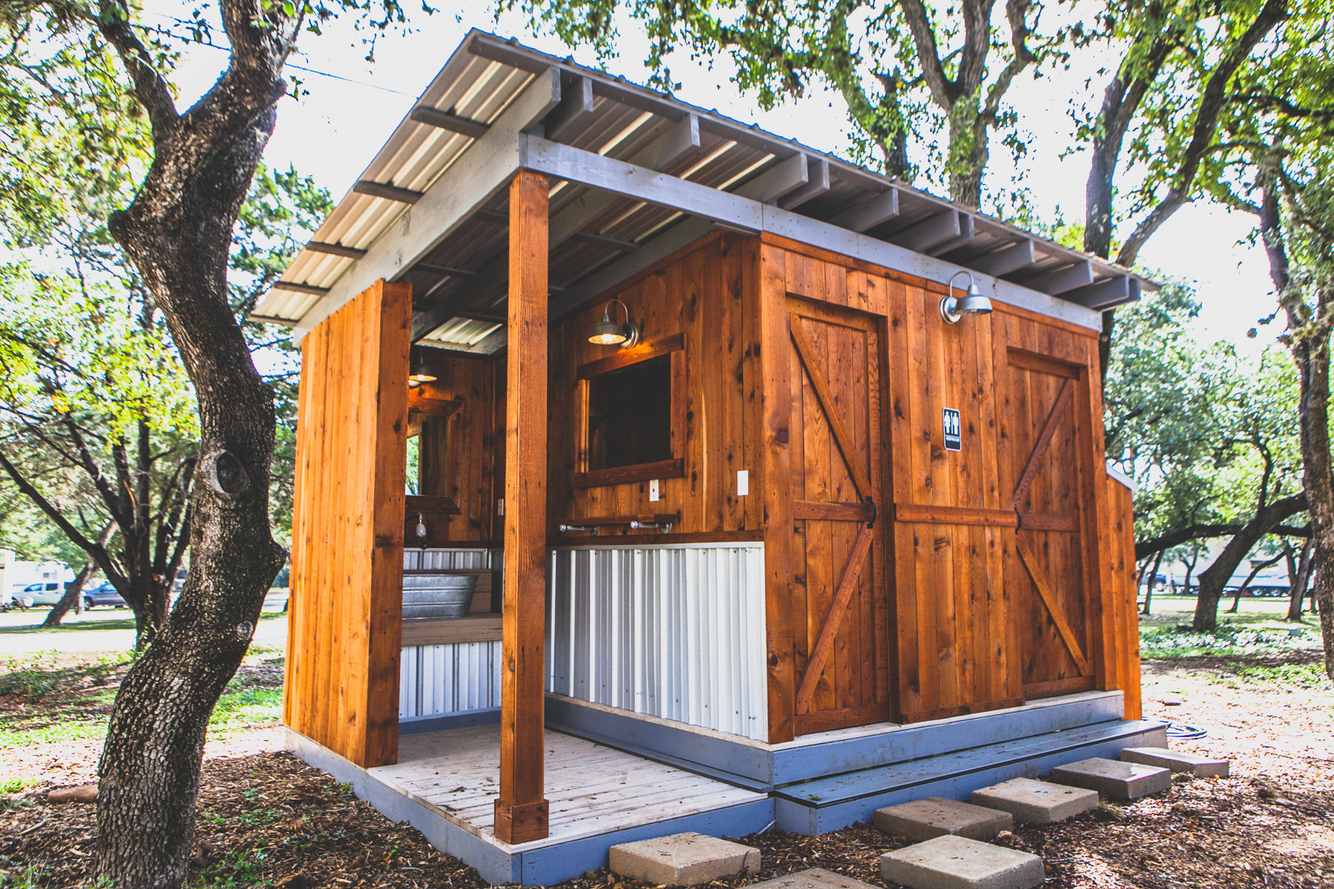 exterior of cabin restrooms canyon lake camping