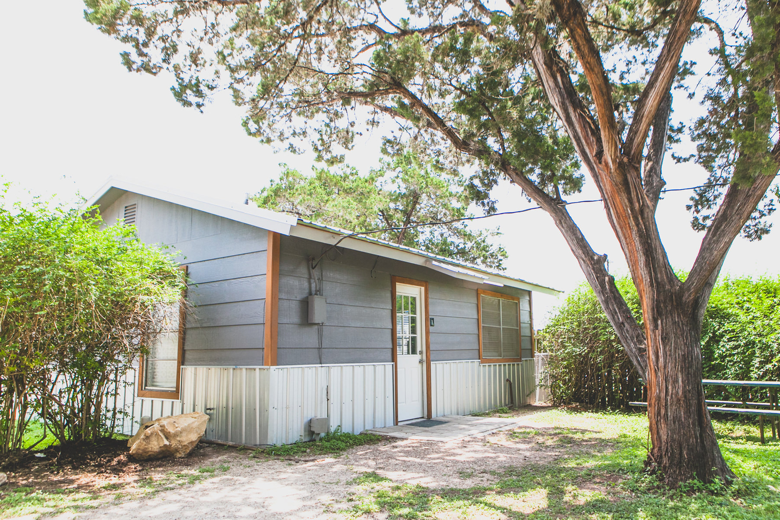 SLEEPS 2-6 #1 Yoakum