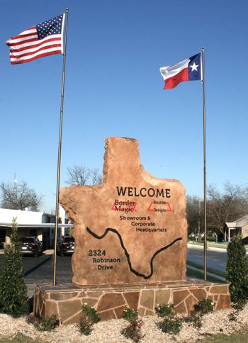 Largest Boulder in the World.jpg