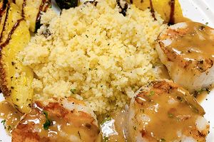 1_0016_Scallops with Bacon Vinaigrette.jpg