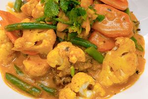 1_0002_Vegan Red Curry.jpg