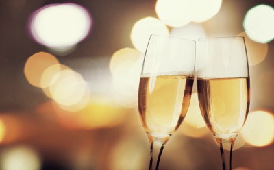 two glasses of champagne Bed & Breakfast