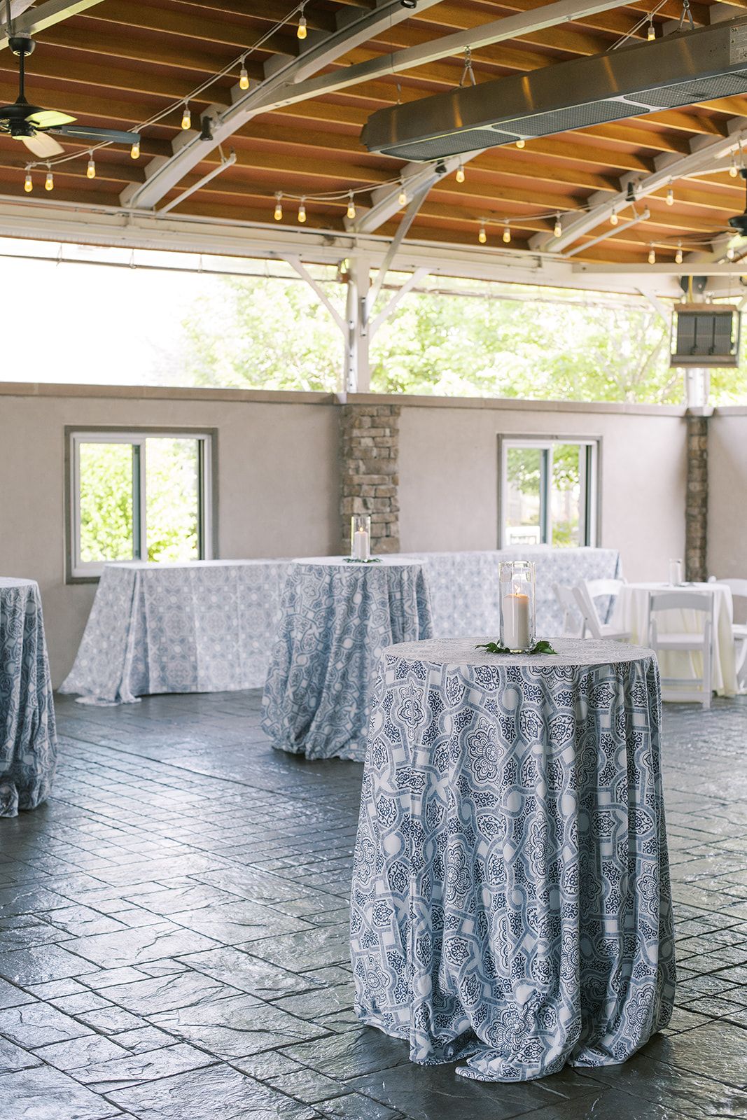 Weddings at Chesapeake bay beach club
