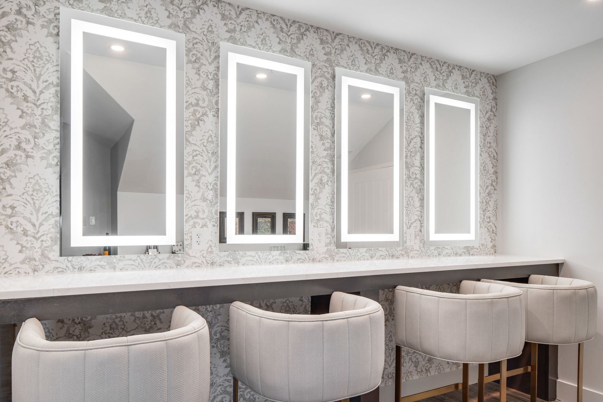 INN_Guest Rooms_Veranda Suite (14).jpg