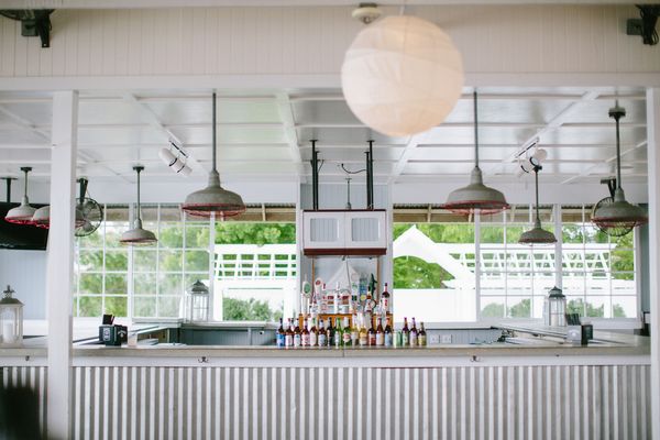 Tavern Bayside | Bar